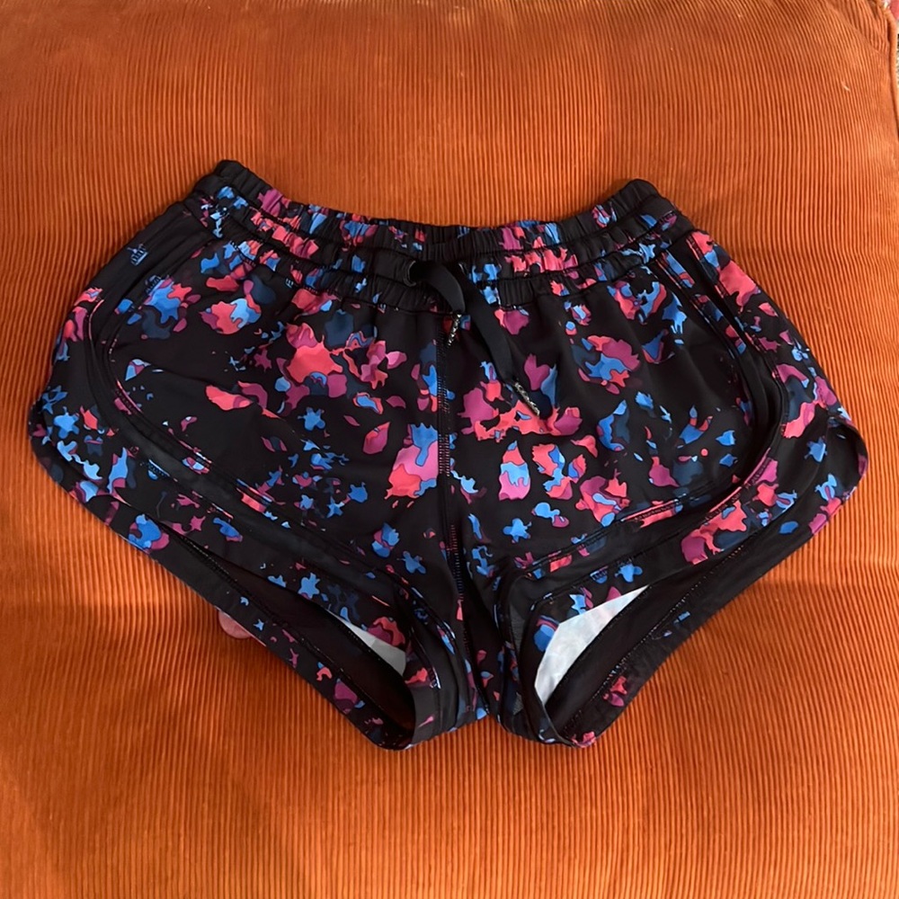 Lululemon shorts 4